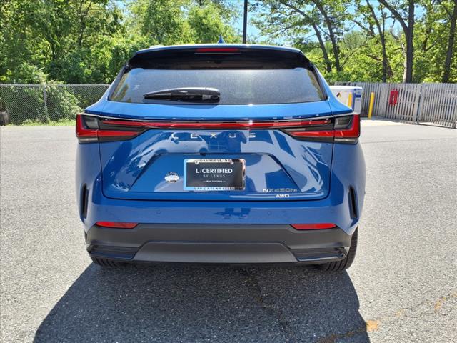 2025 Lexus NX 450h+ Luxury