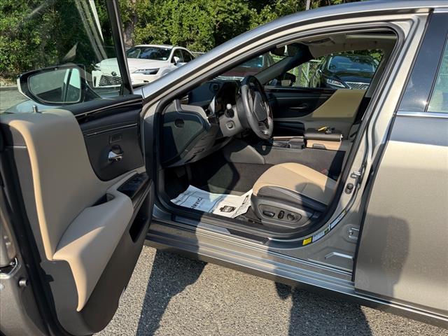 2019 Lexus ES 350 Premium Package
