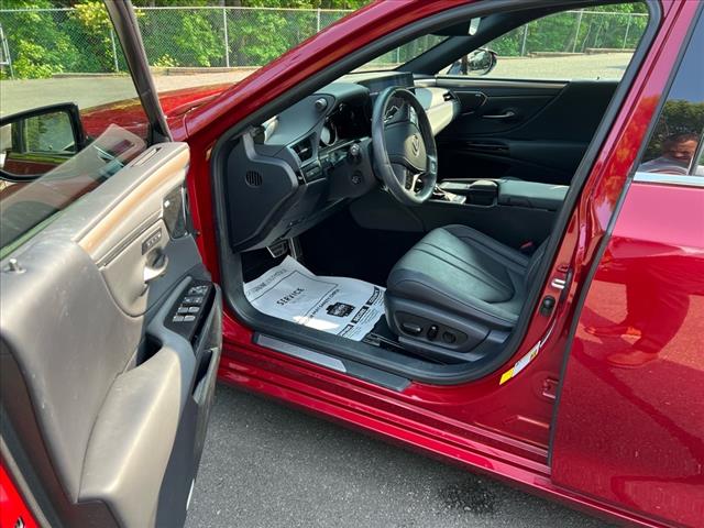 2022 Lexus ES 350 F SPORT