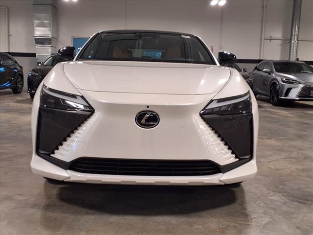 2025 Lexus RZ 300e 