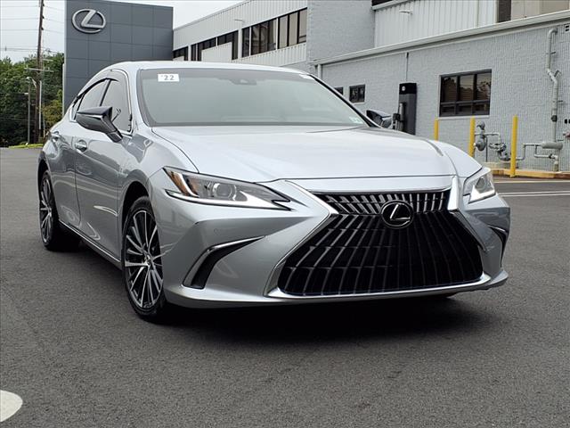 2022 Lexus ES 250 Premium