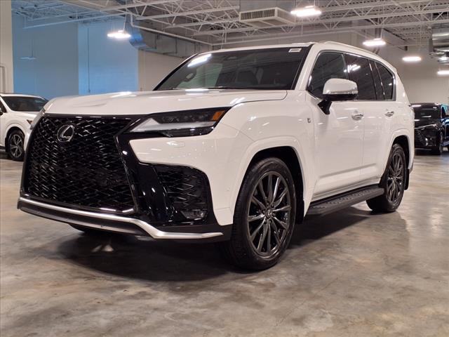 2025 Lexus LX 700h F SPORT Handling