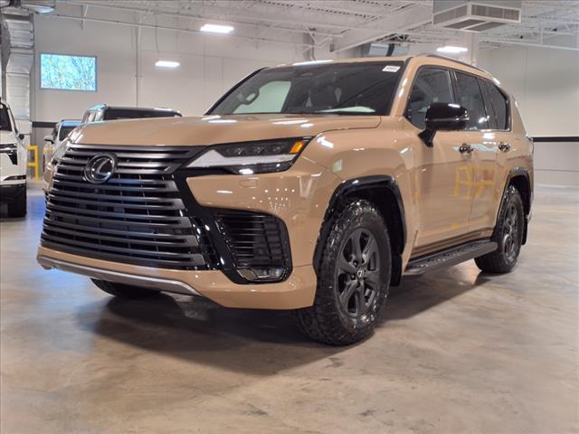2025 Lexus LX 700h Overtrail