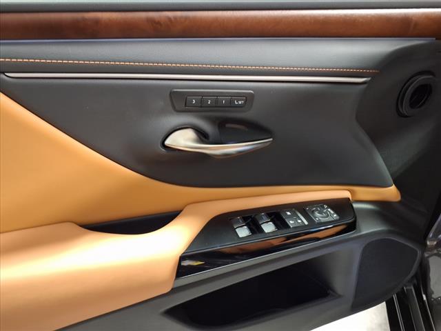 2025 Lexus ES 350 350