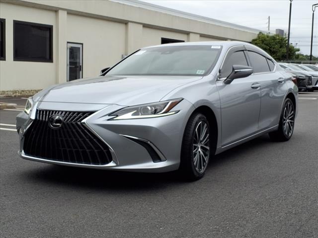 2022 Lexus ES 250 Premium