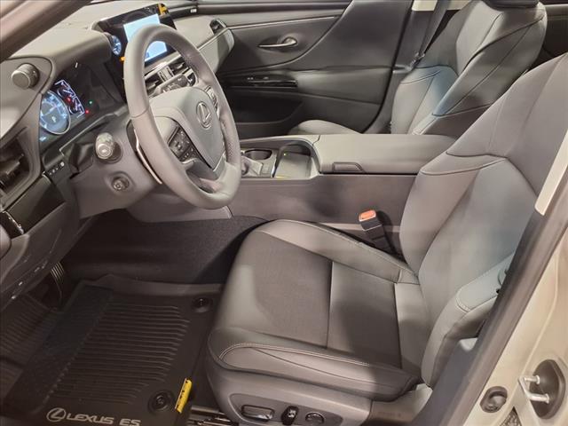2025 Lexus ES 350 350
