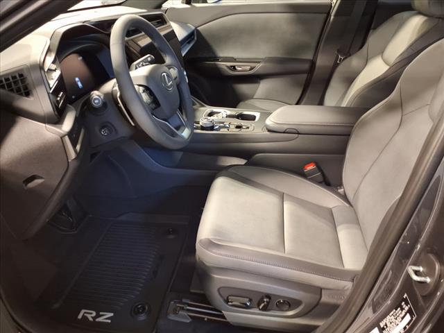 2025 Lexus RZ 450e 