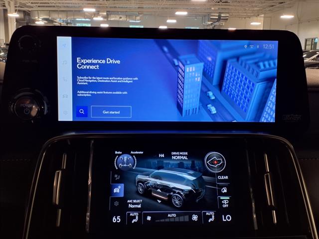 2025 Lexus LX 700h F SPORT Handling