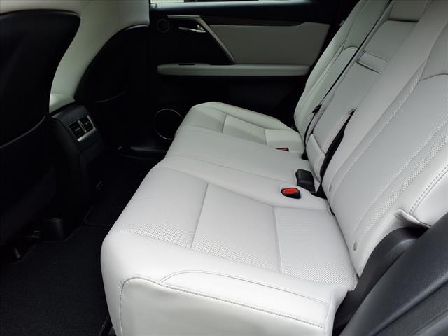 2022 Lexus RX 350 Navigation & 20'' Wheels Package