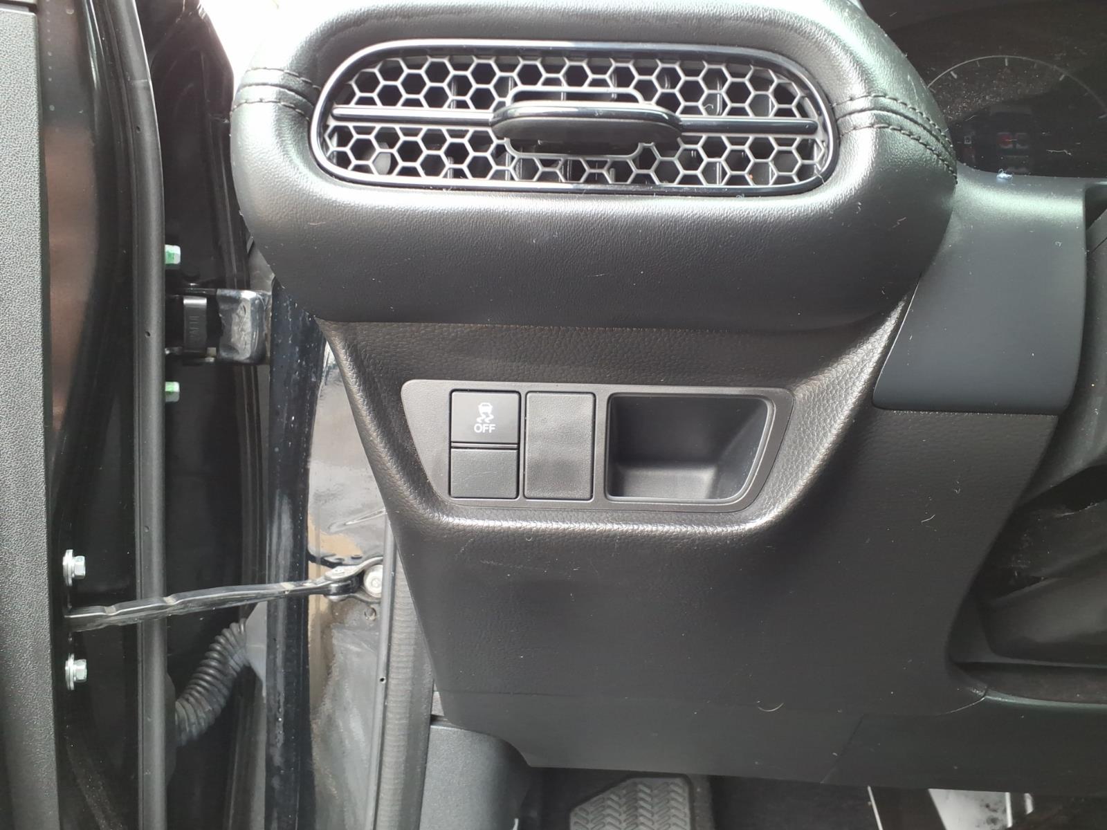 Certified Used 2023 Crystal Black Honda LX image 10