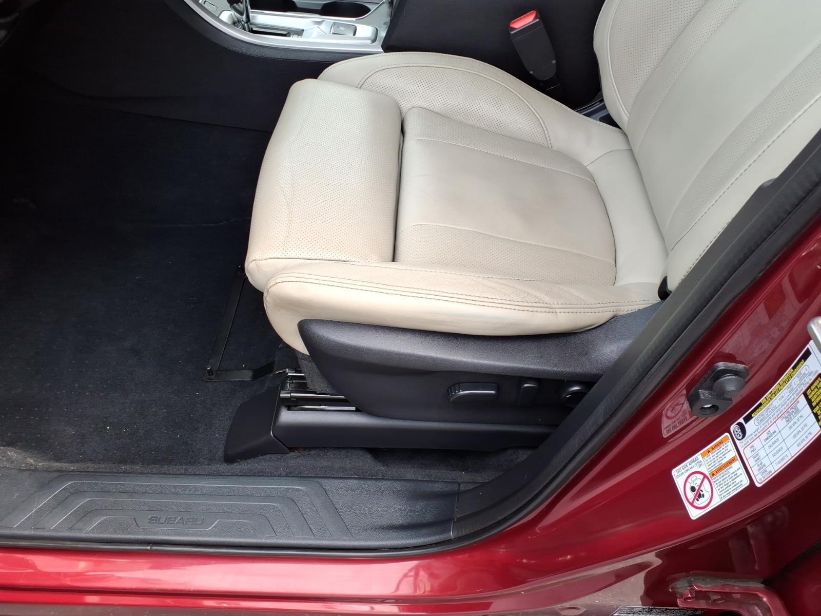 Used 2019 Crimson Red Pearl Subaru Limited 7-Passenger image 10