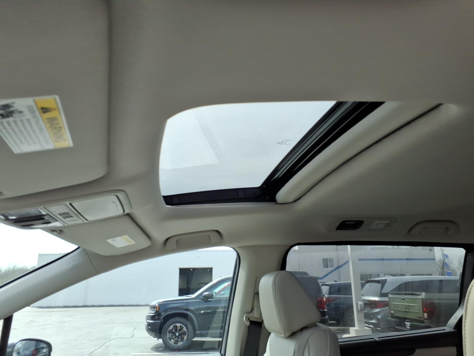 New 2026 Modern Steel Metallic Honda EX-L image 10