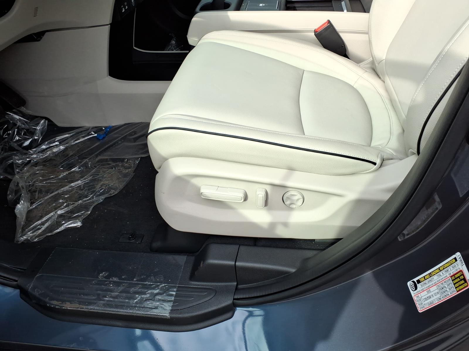 New 2026 Smoke Blue Honda Touring image 10