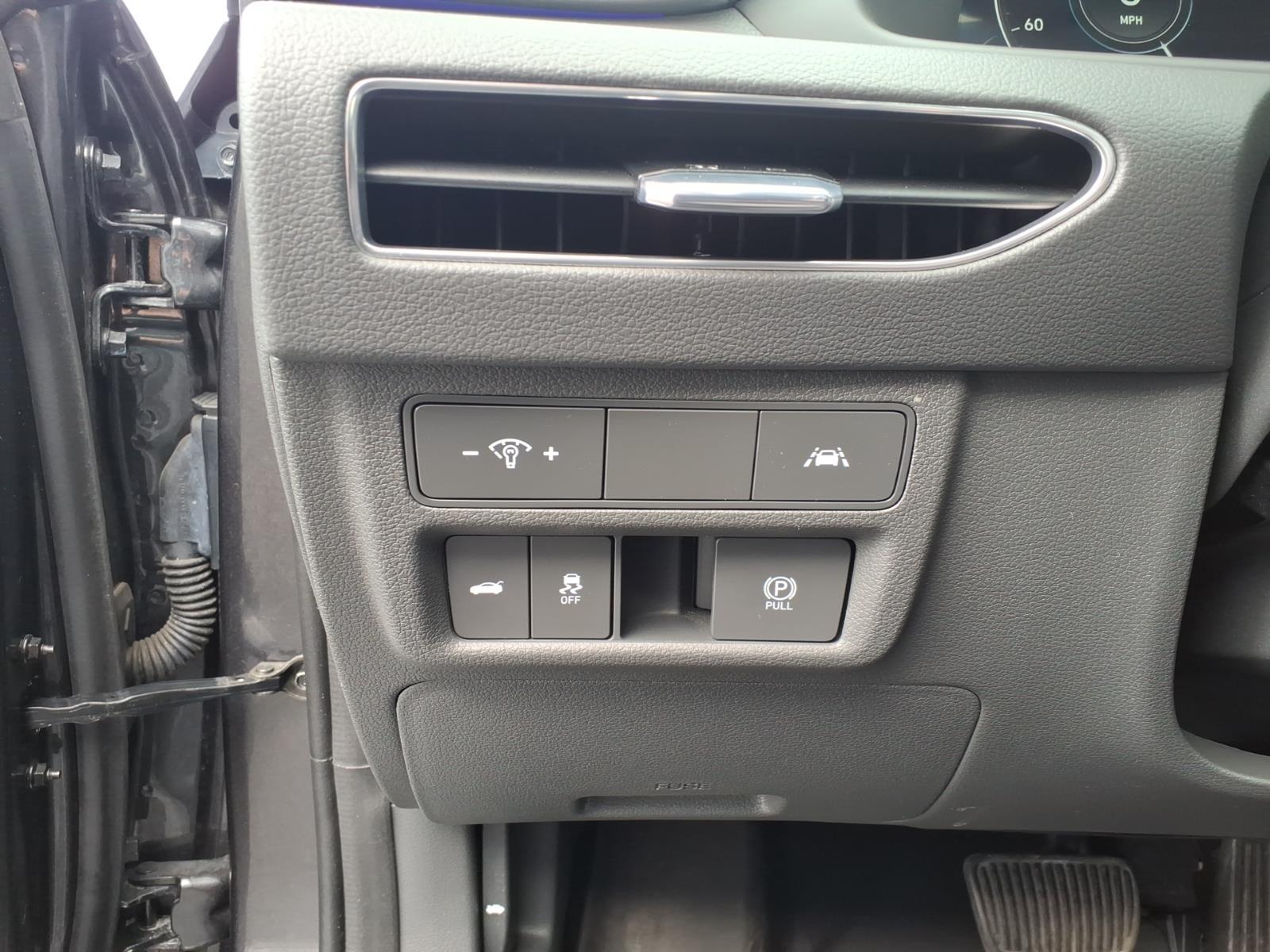 Used 2021 Gray Hyundai Limited image 10