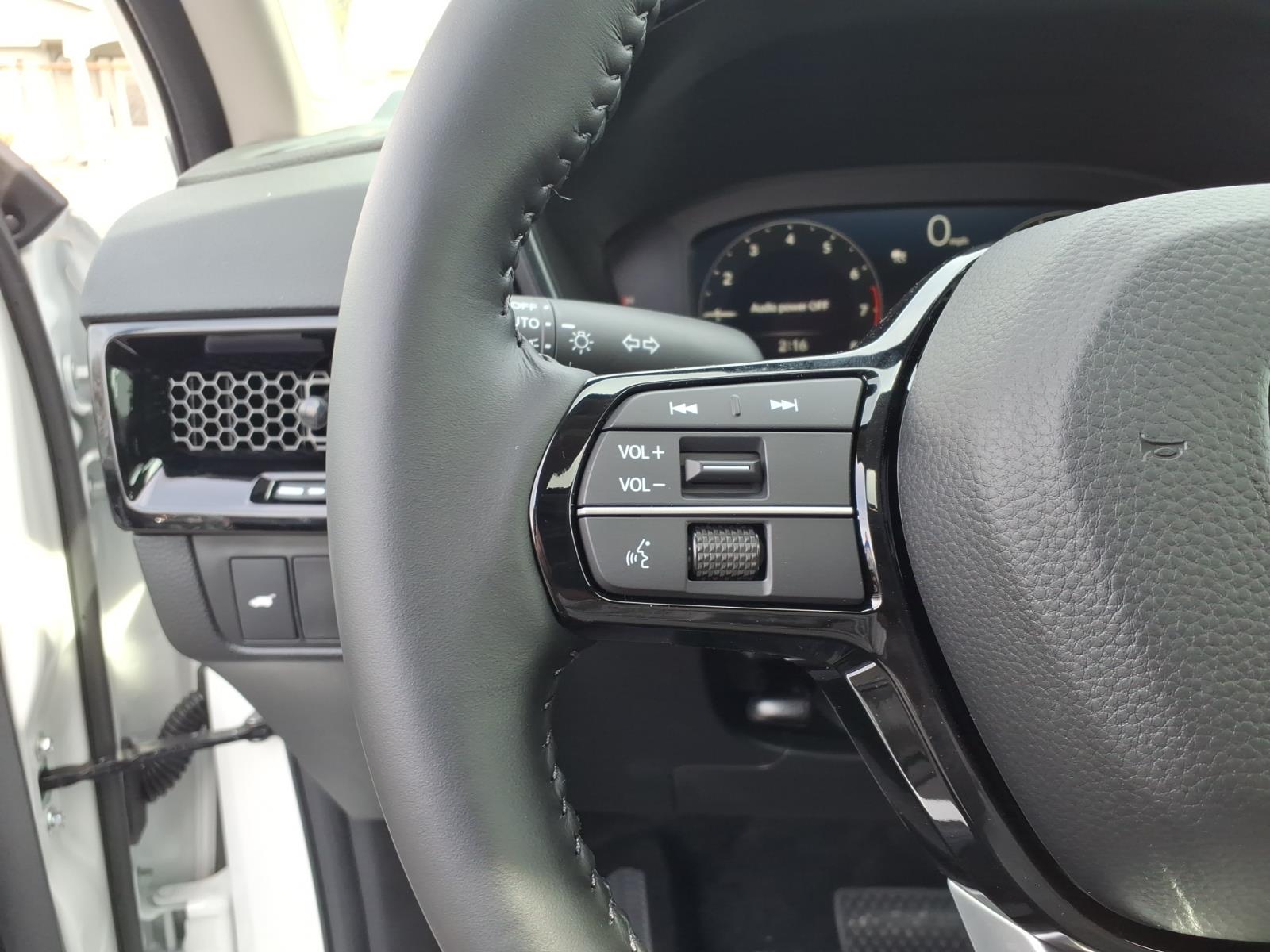 New 2026 Platinum White Honda EX-L image 10