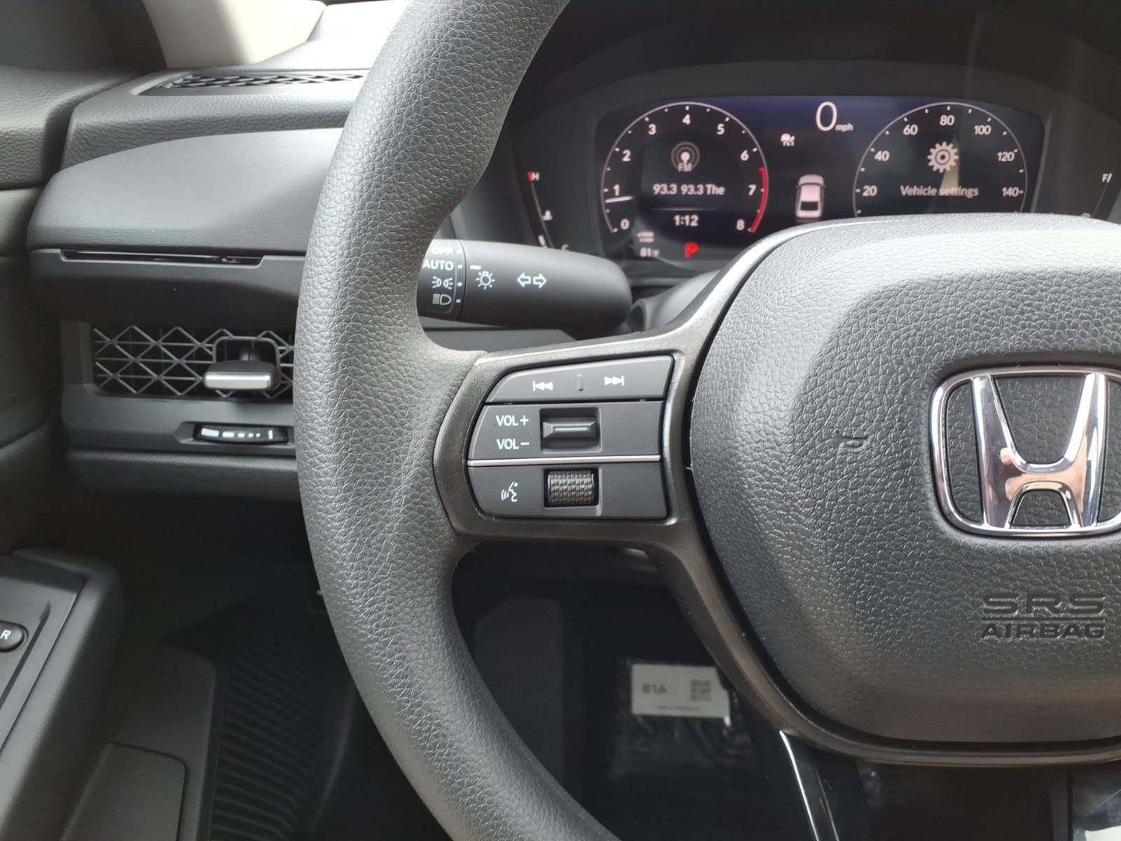 New 2026 Canyon Honda SE image 11