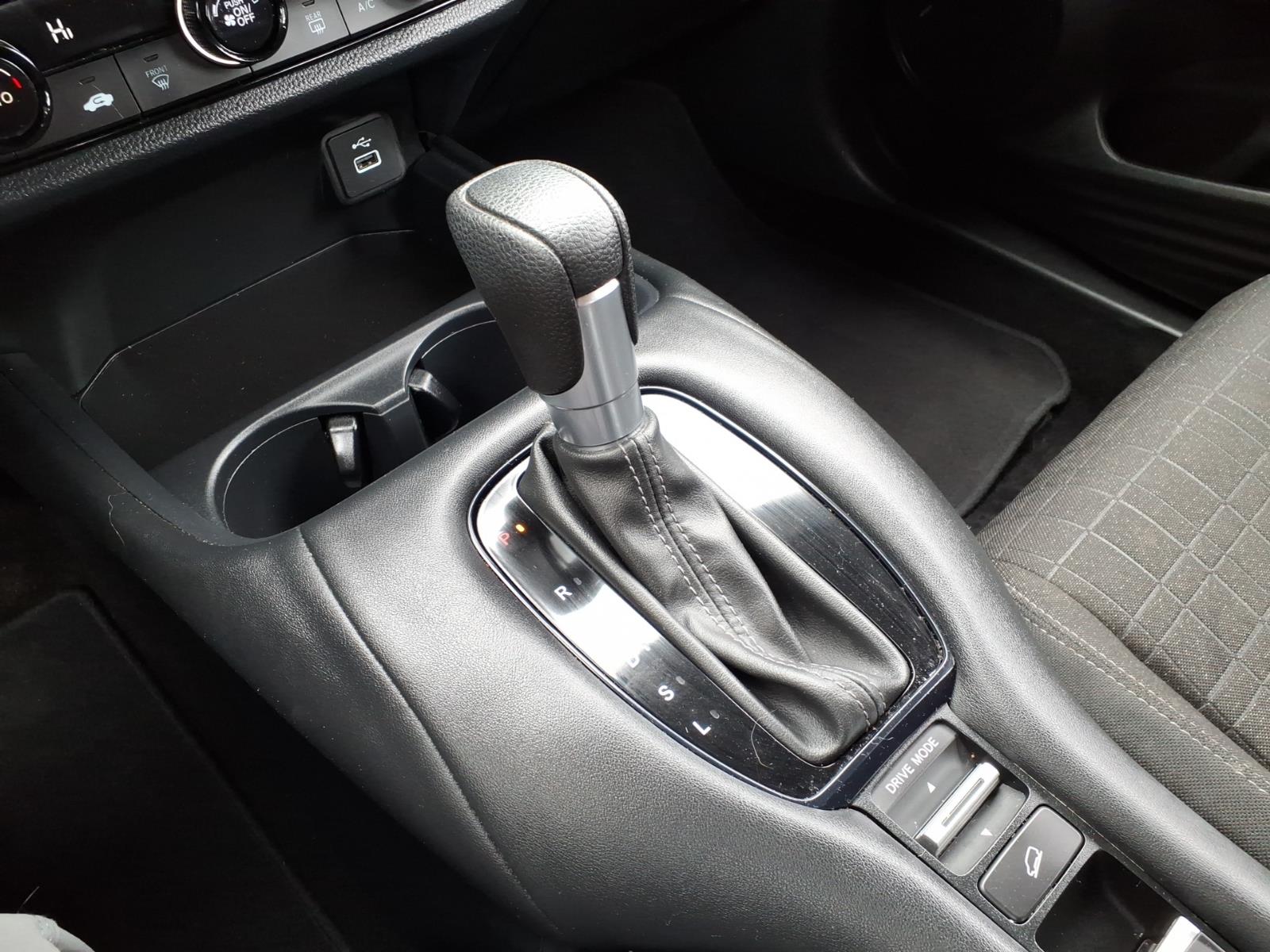 Certified Used 2023 Crystal Black Honda LX image 11