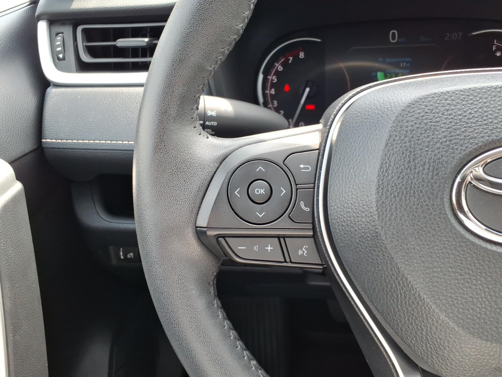 Used 2024 Silver Toyota XLE image 12
