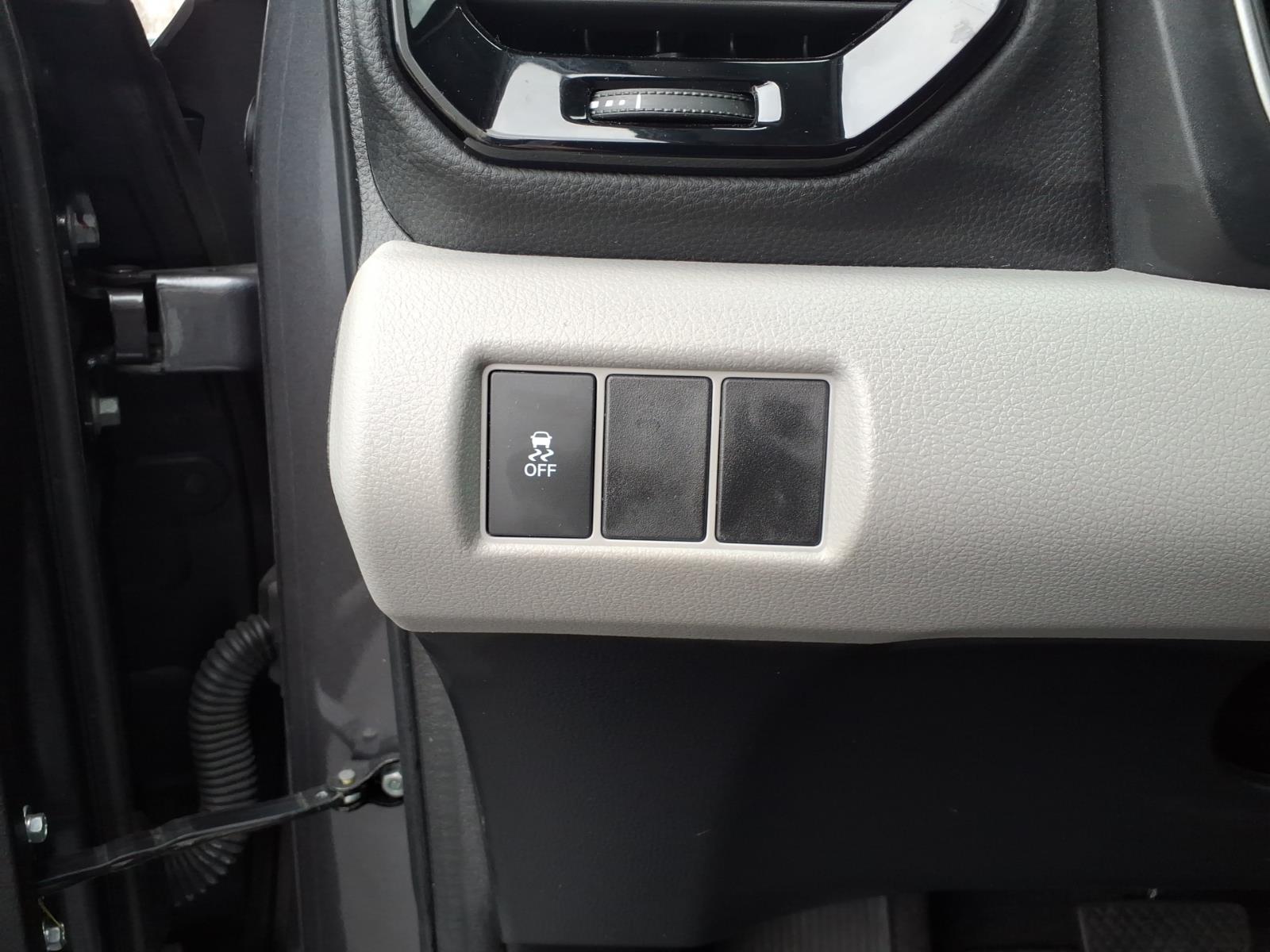 Certified Used 2023 Modern Steel Metallic Honda LX image 12