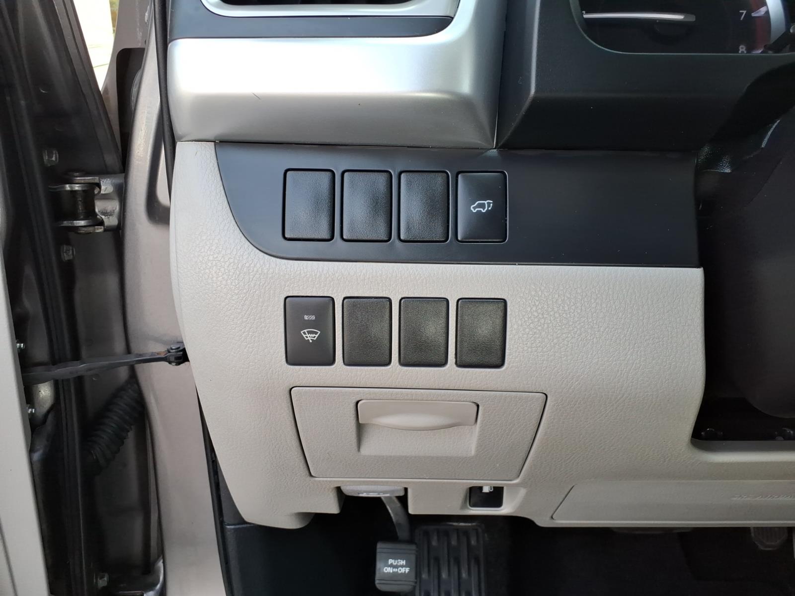 Used 2015 Gray Toyota XLE image 12