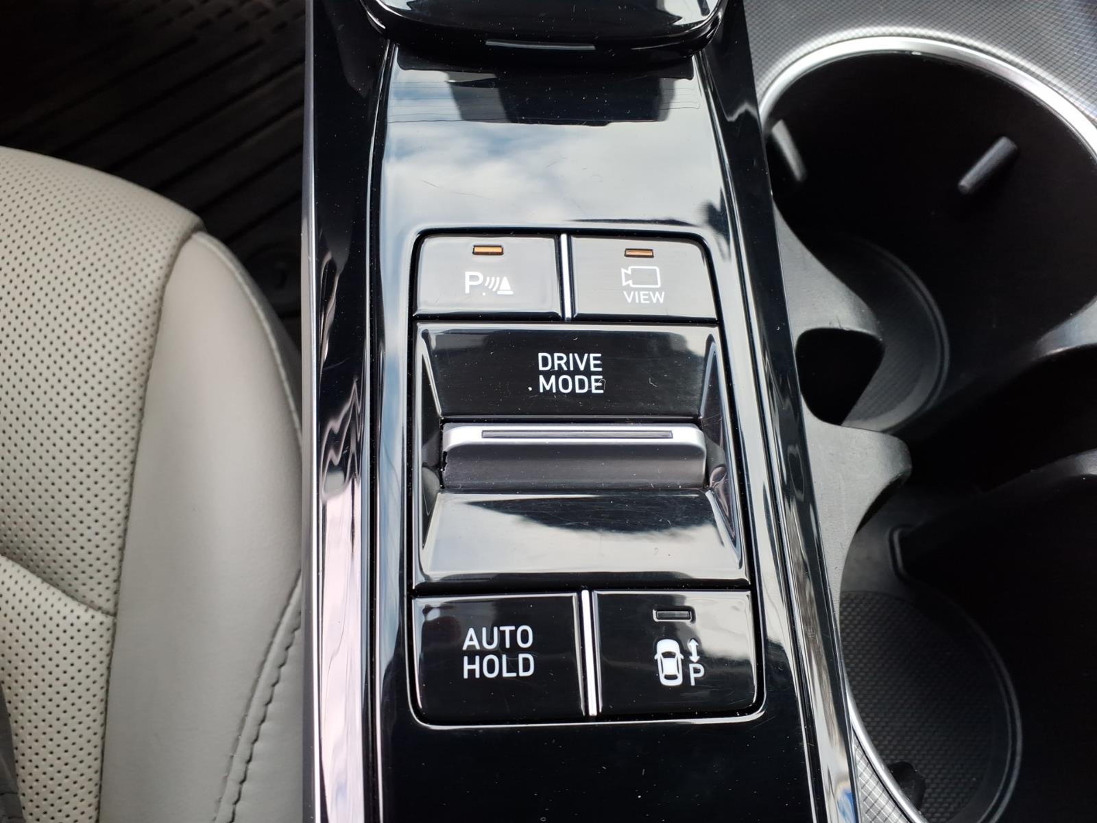 Used 2021 Gray Hyundai Limited image 13