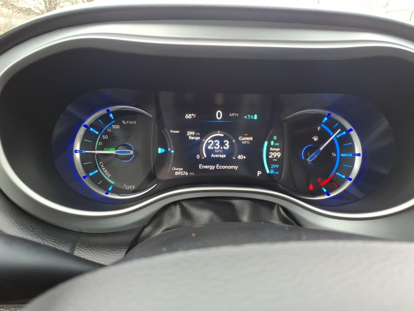 Used 2020 Silver Chrysler Touring image 15