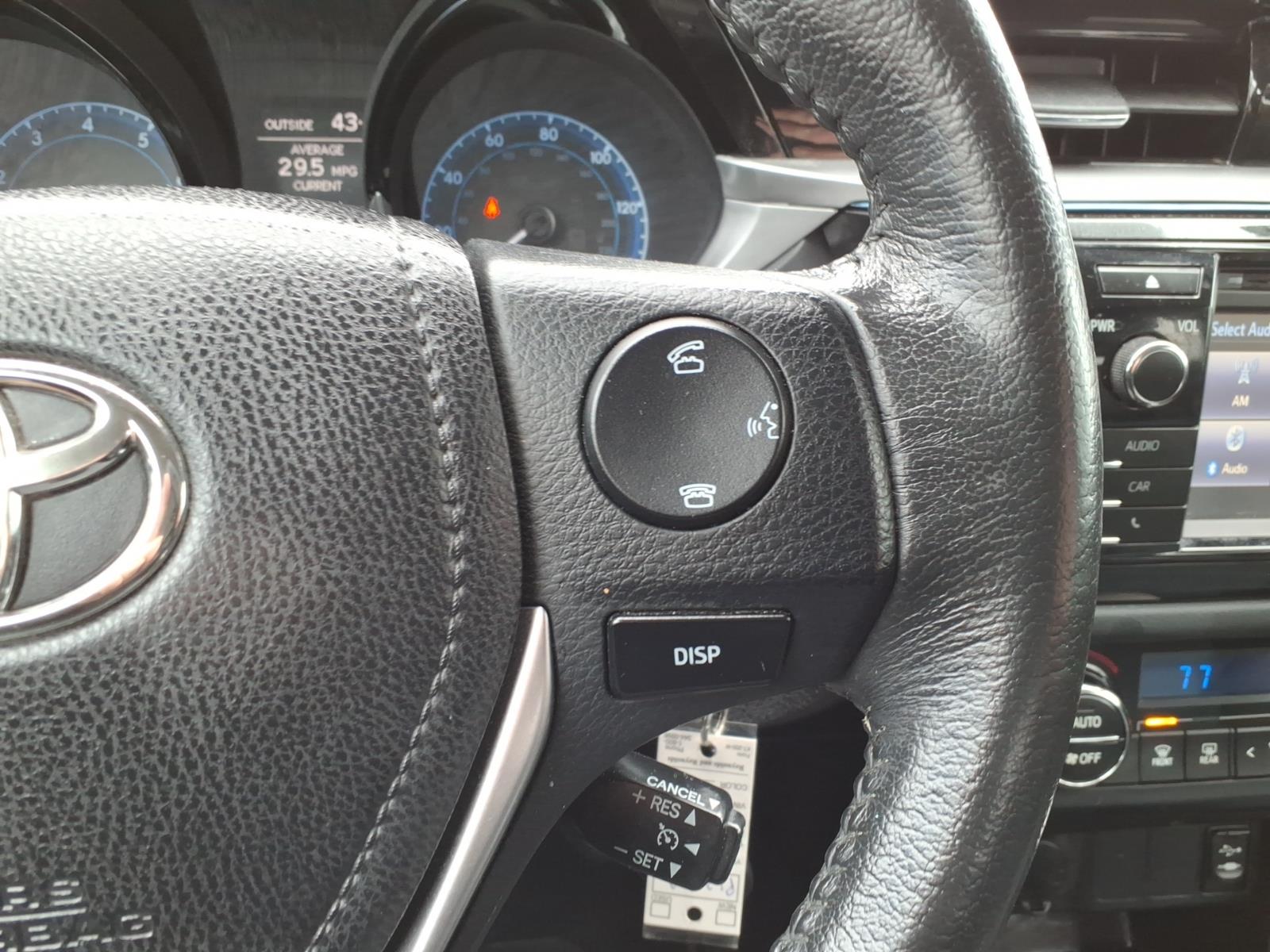 Used 2015 Gray Toyota  image 15