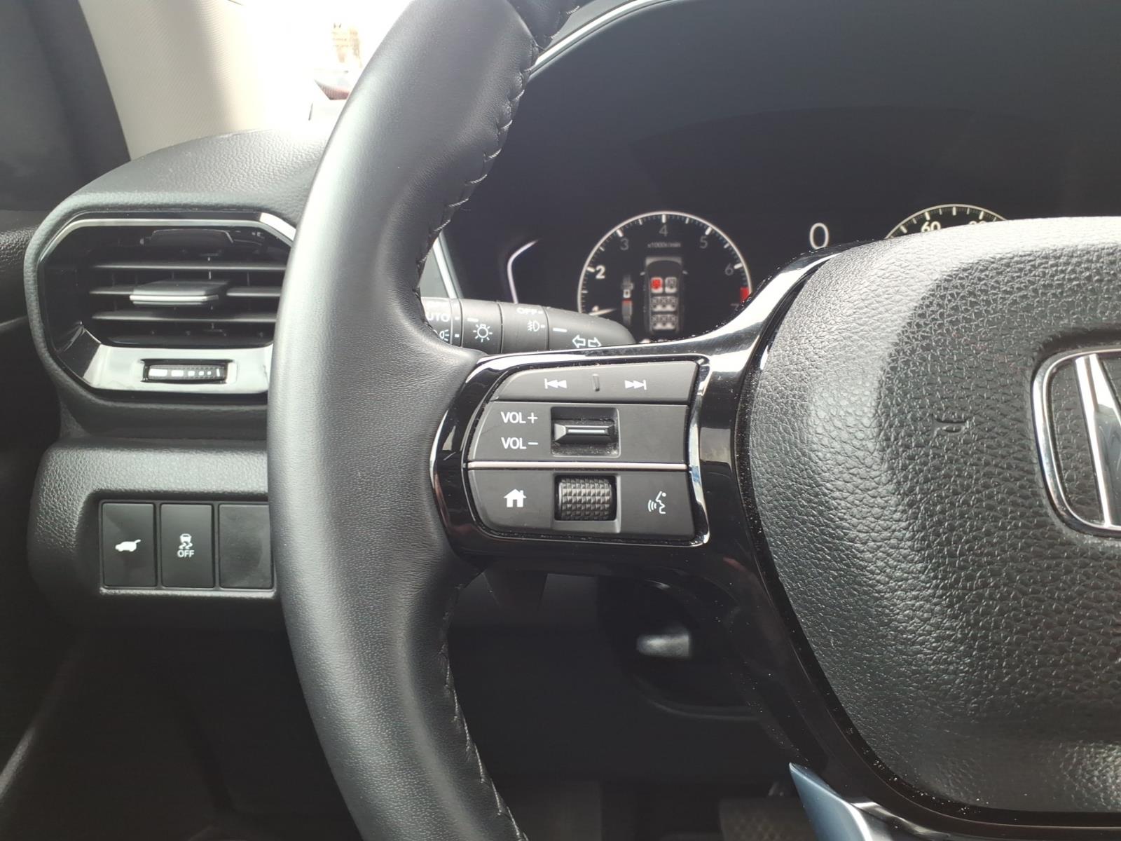 Certified Used 2024 Crystal Black Honda Touring image 15