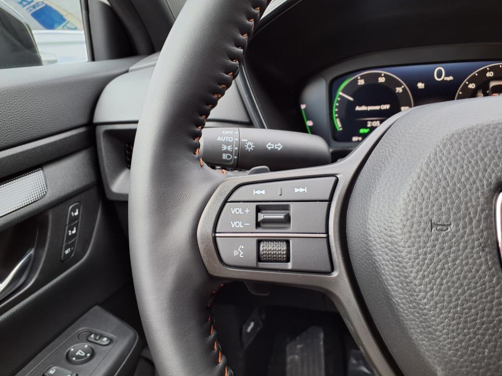 New 2026 Platinum White Honda Sport-L image 15