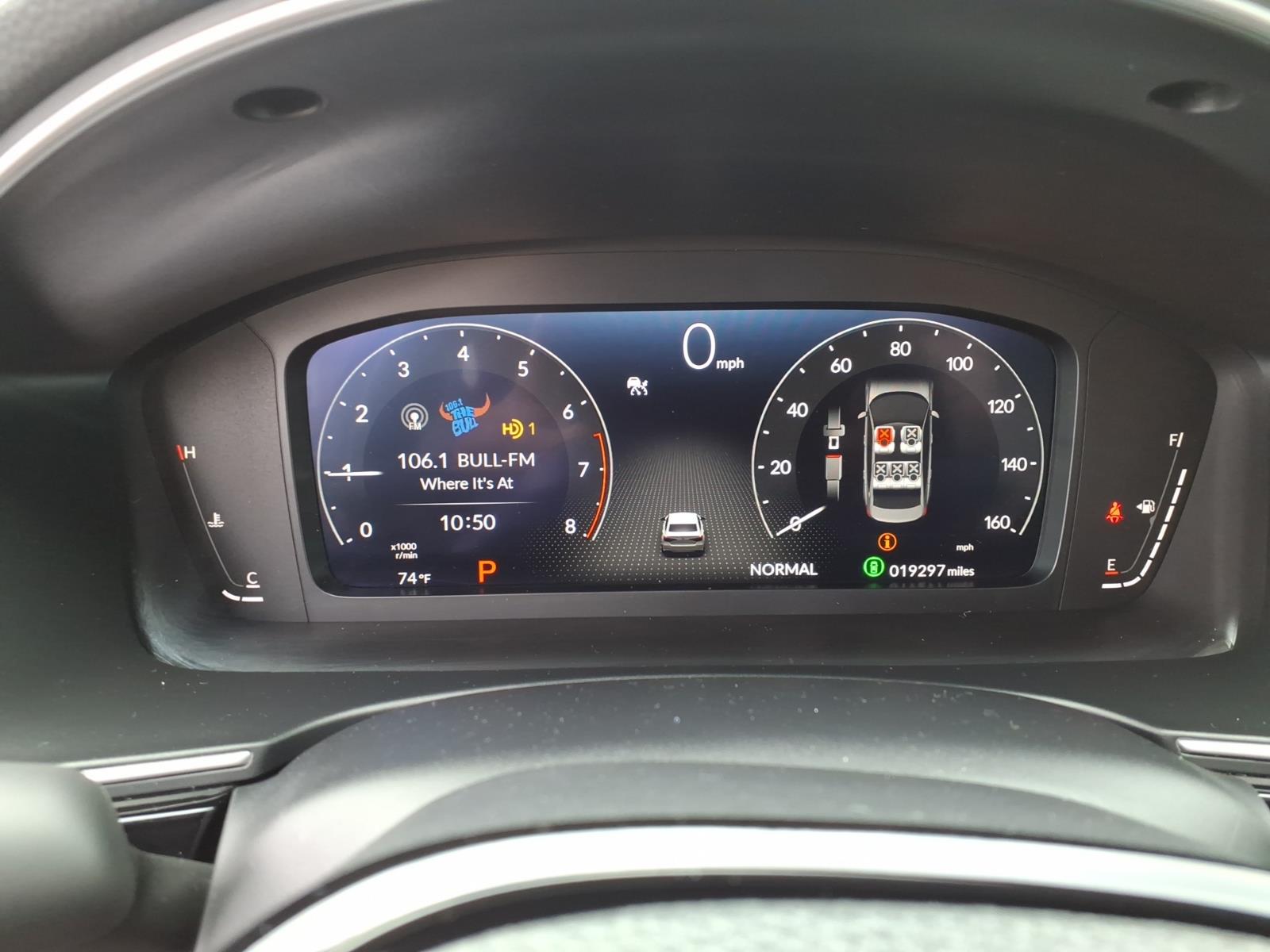 Certified Used 2024 Meteorite Gray Honda Touring image 17