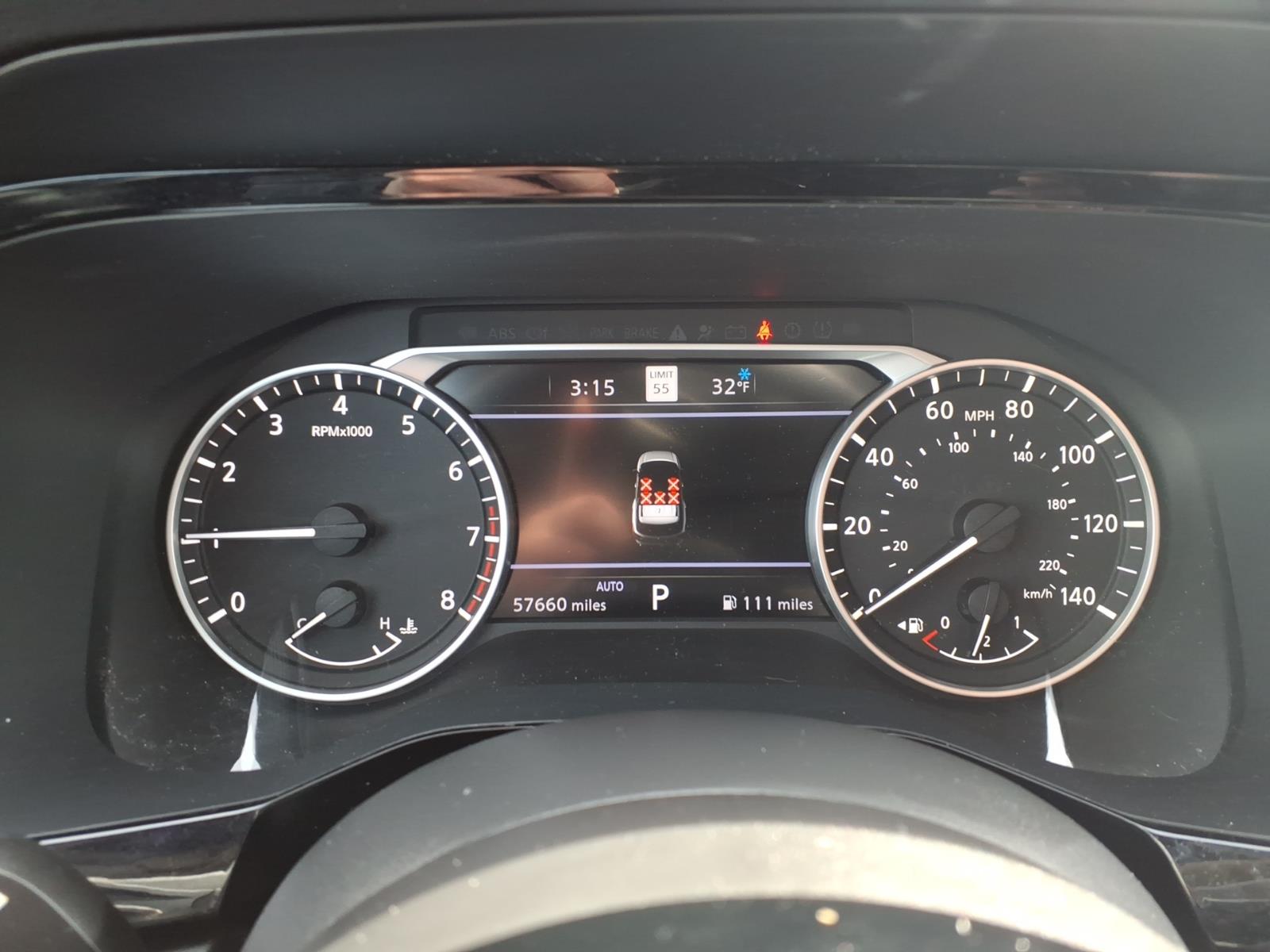 Used 2022 Red Nissan SL image 17