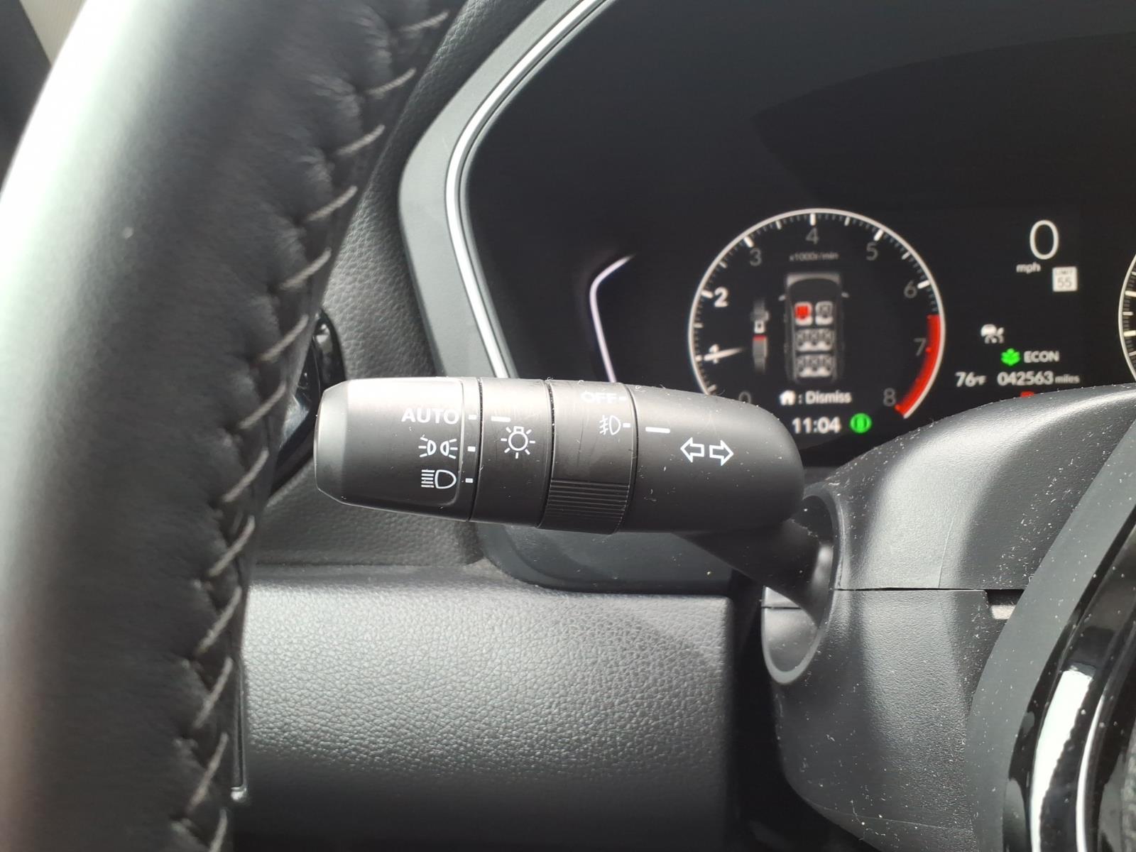 Certified Used 2024 Crystal Black Honda Touring image 18