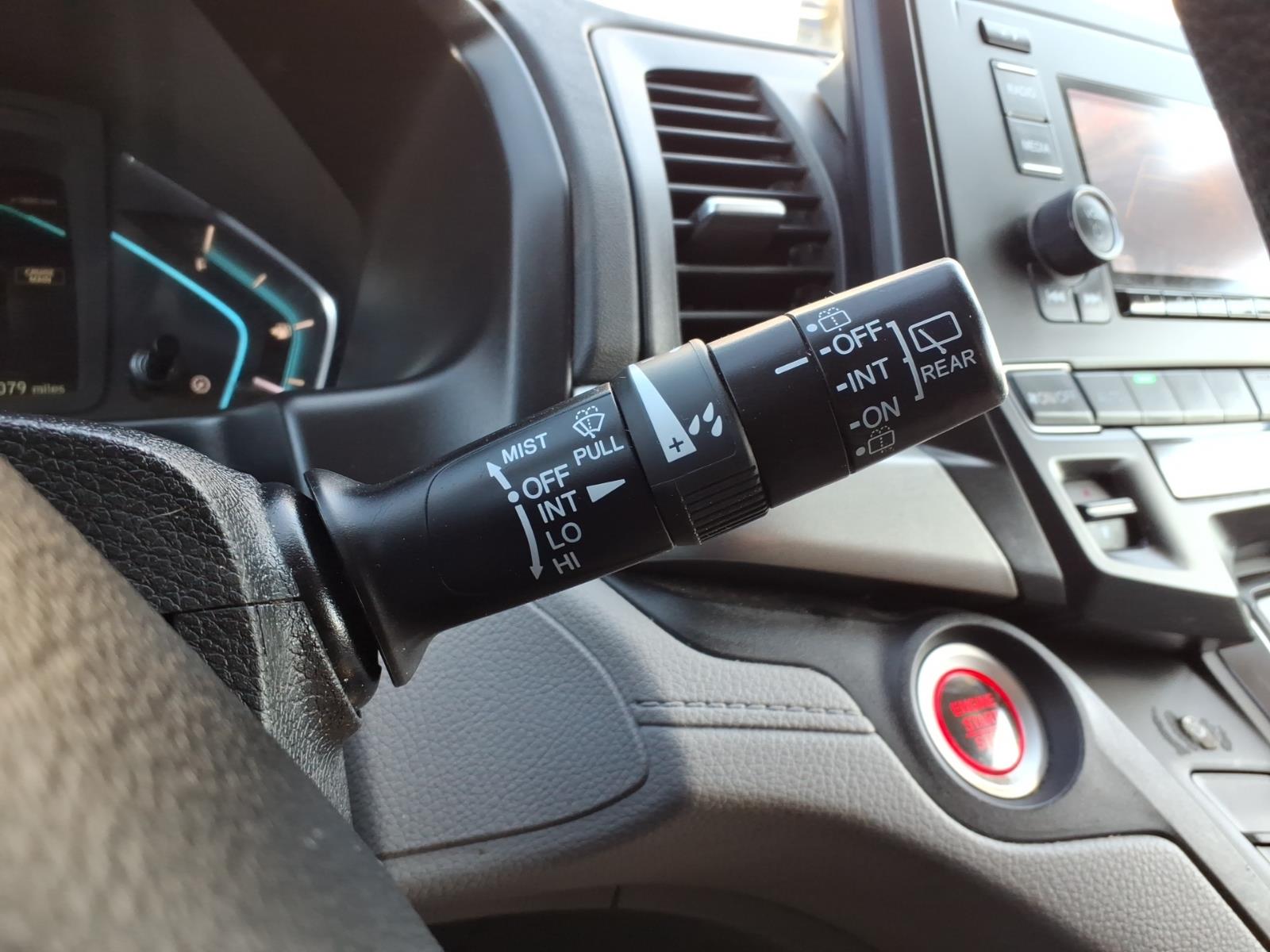 Used 2019 Blue Honda LX image 19