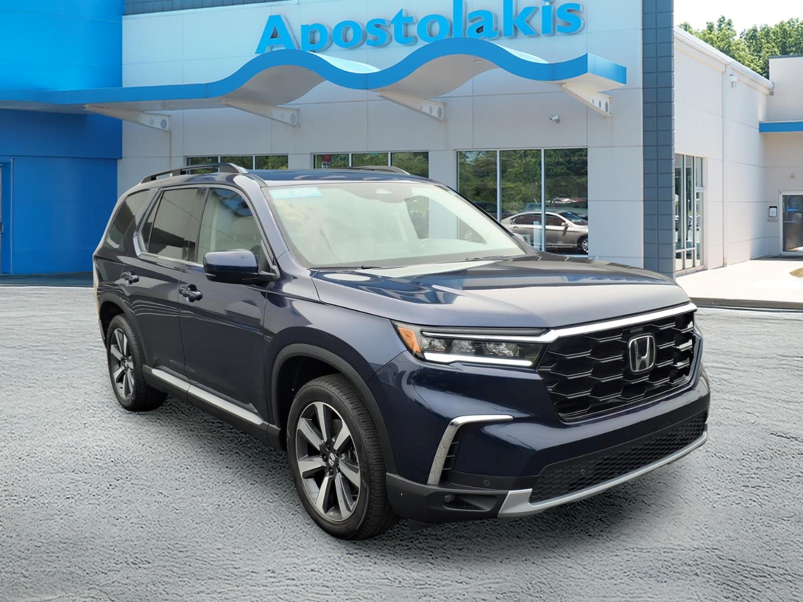 Blue 2024 Honda Pilot SUV / Crossover All-Wheel Drive Automatic