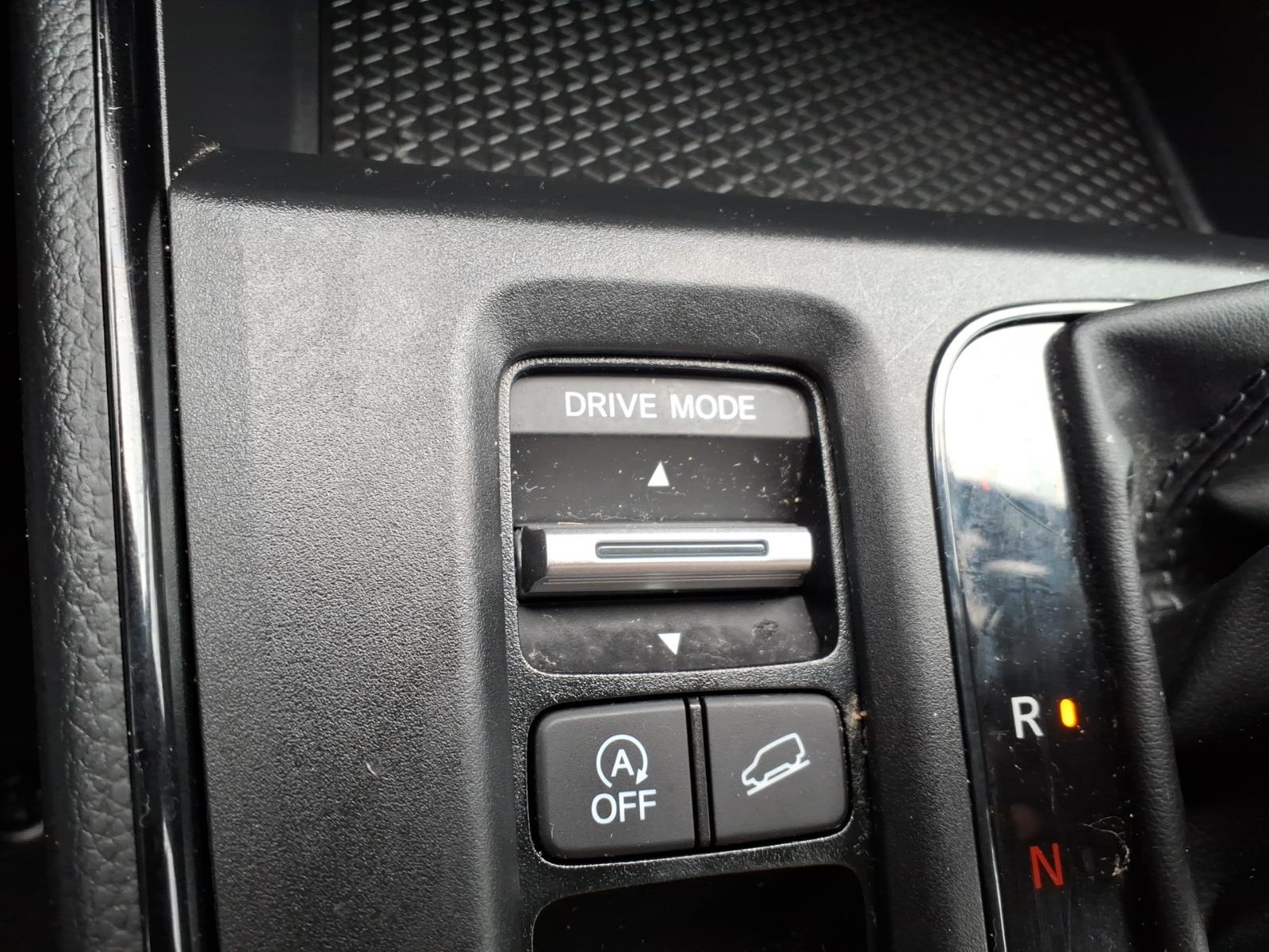 Certified Used 2024 Platinum White Honda LX image 20