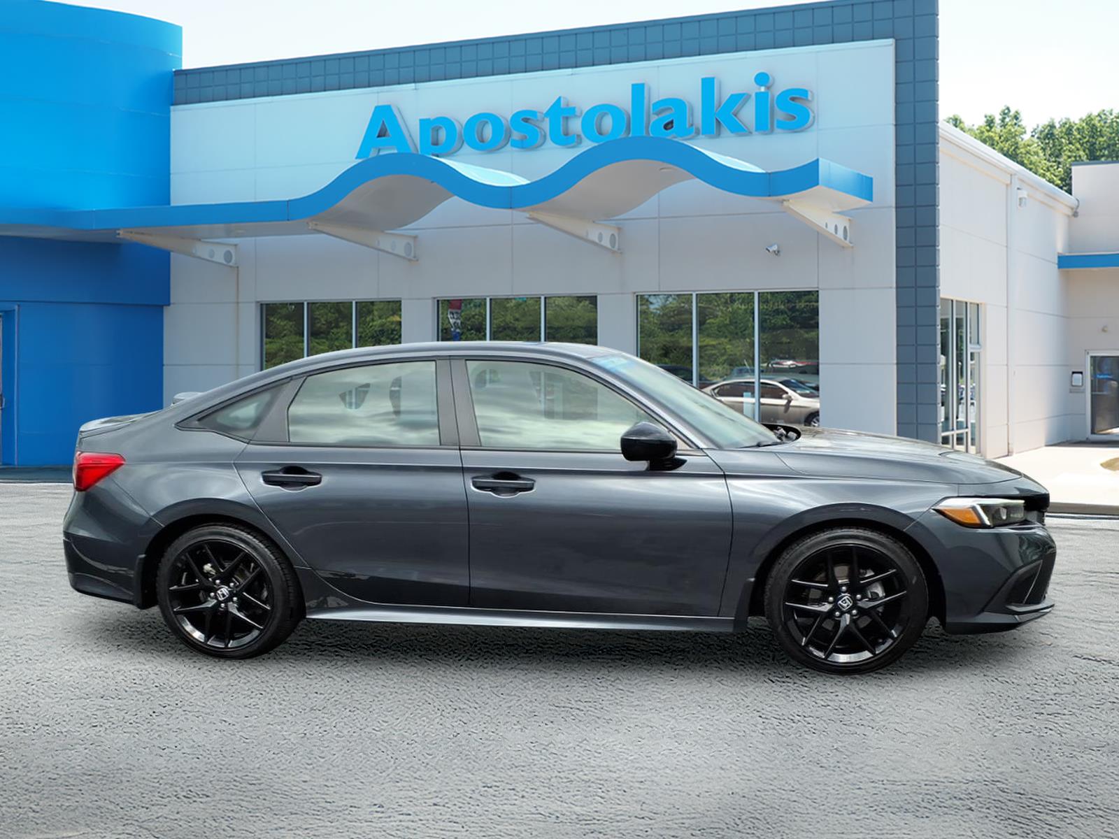 View vehicle photo 2