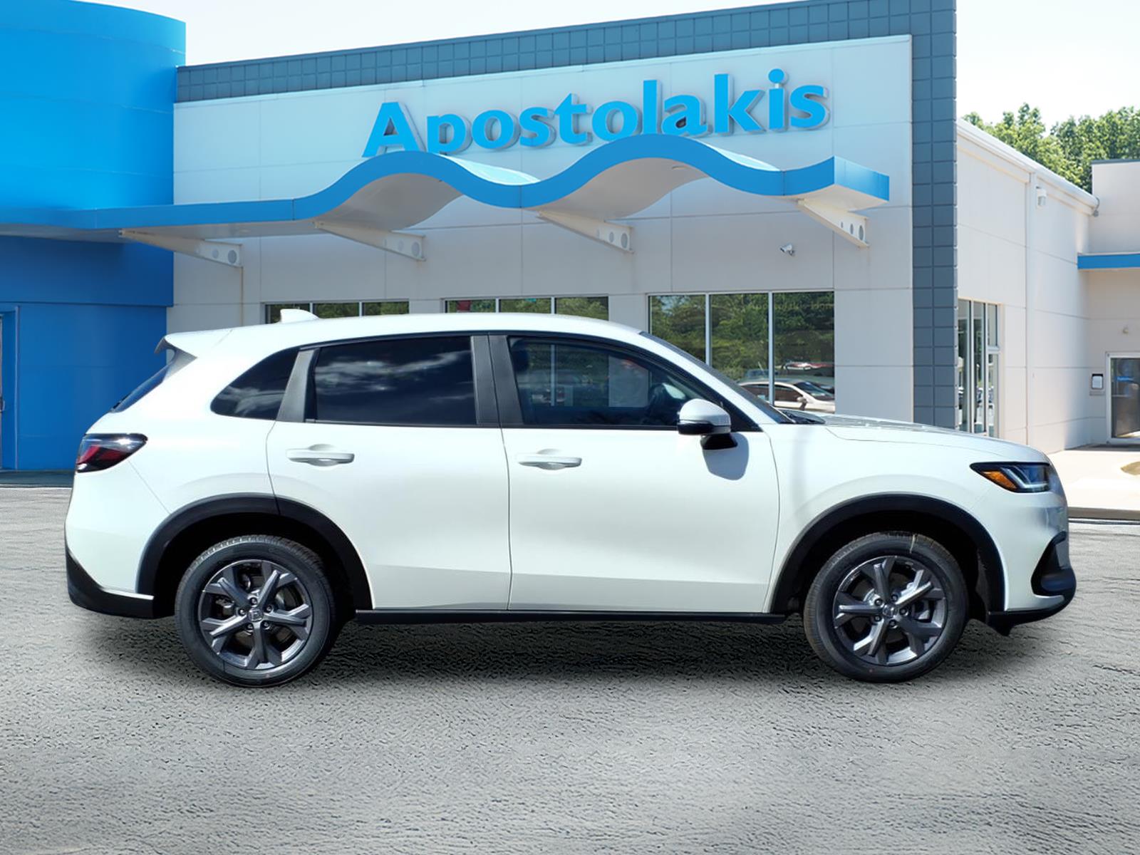 New 2026 Platinum White Honda LX image 2