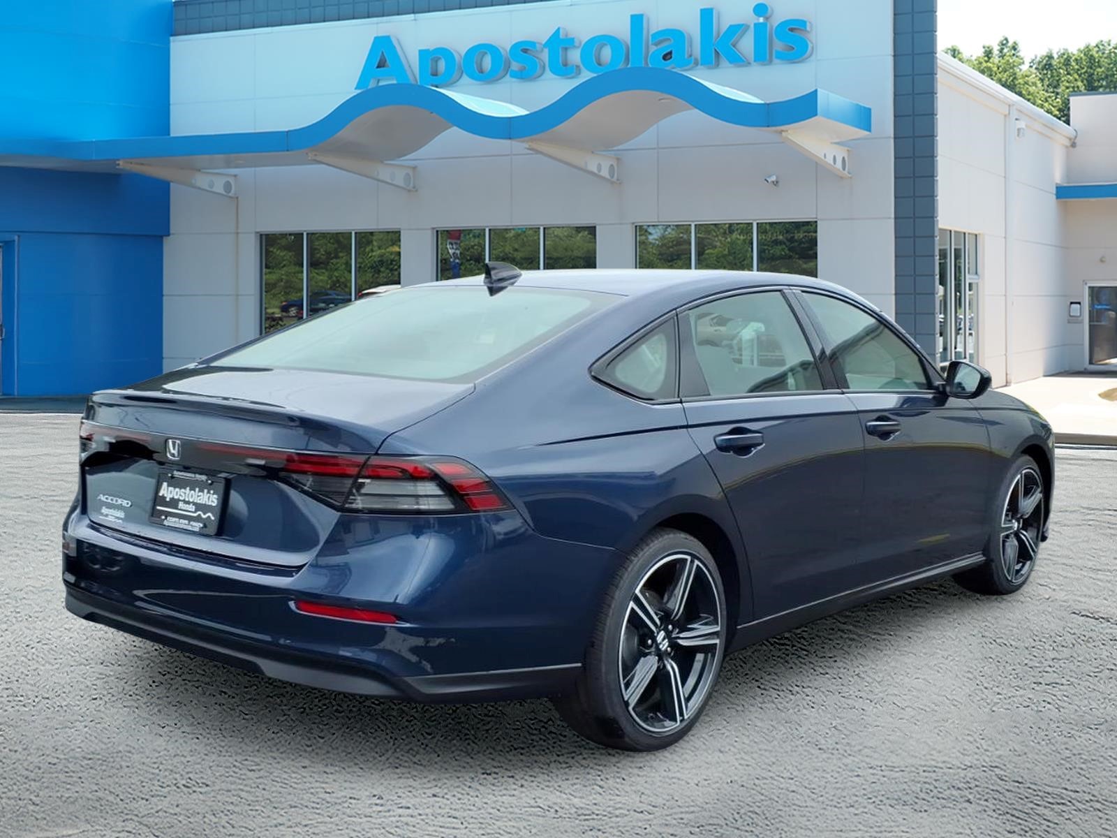 New 2026 Canyon Honda SE image 3