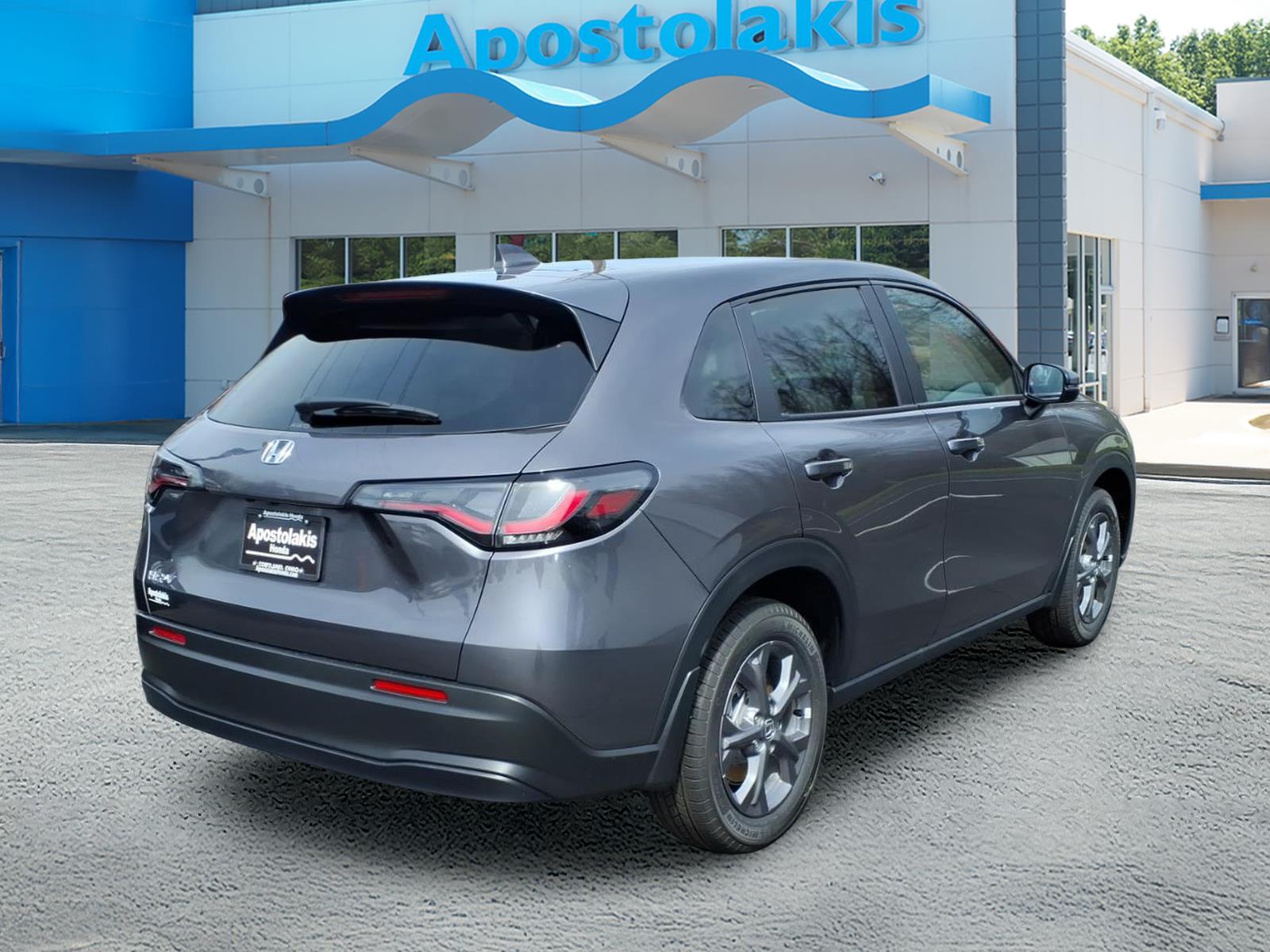 New 2026 Modern Steel Metallic Honda LX image 3