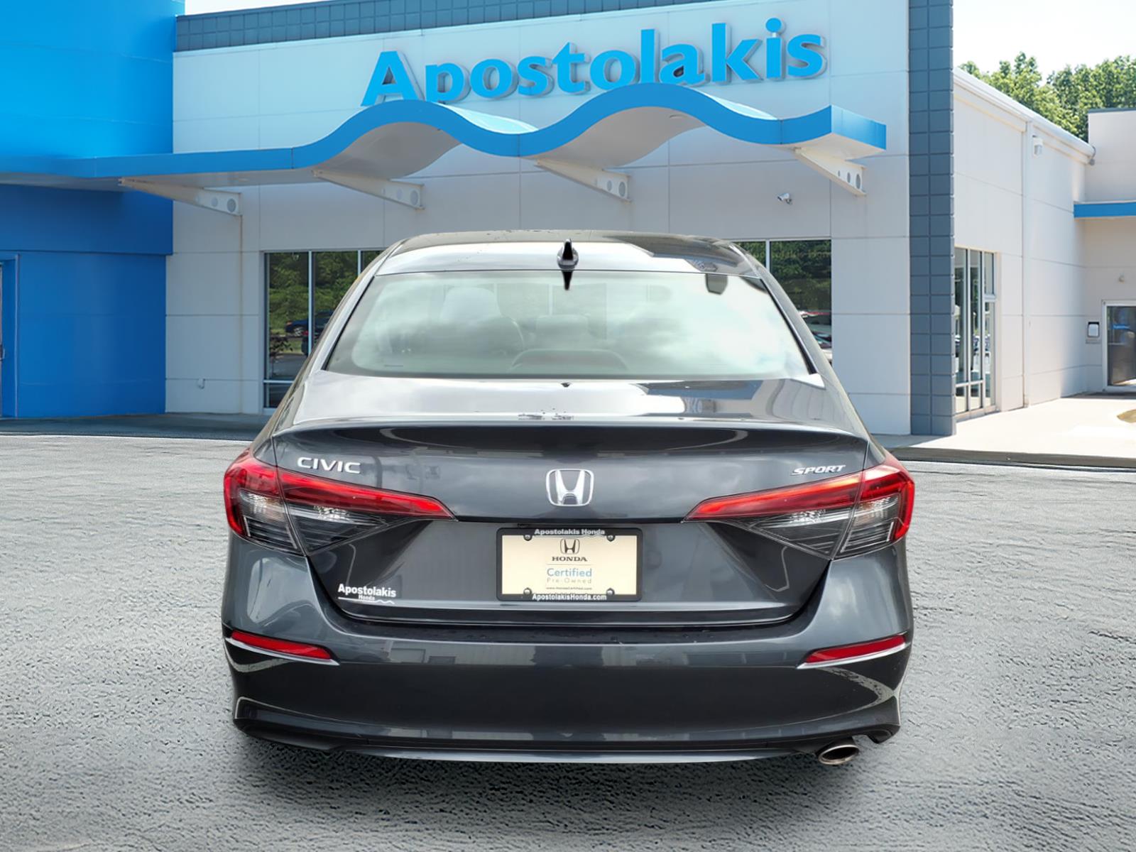 View vehicle photo 4