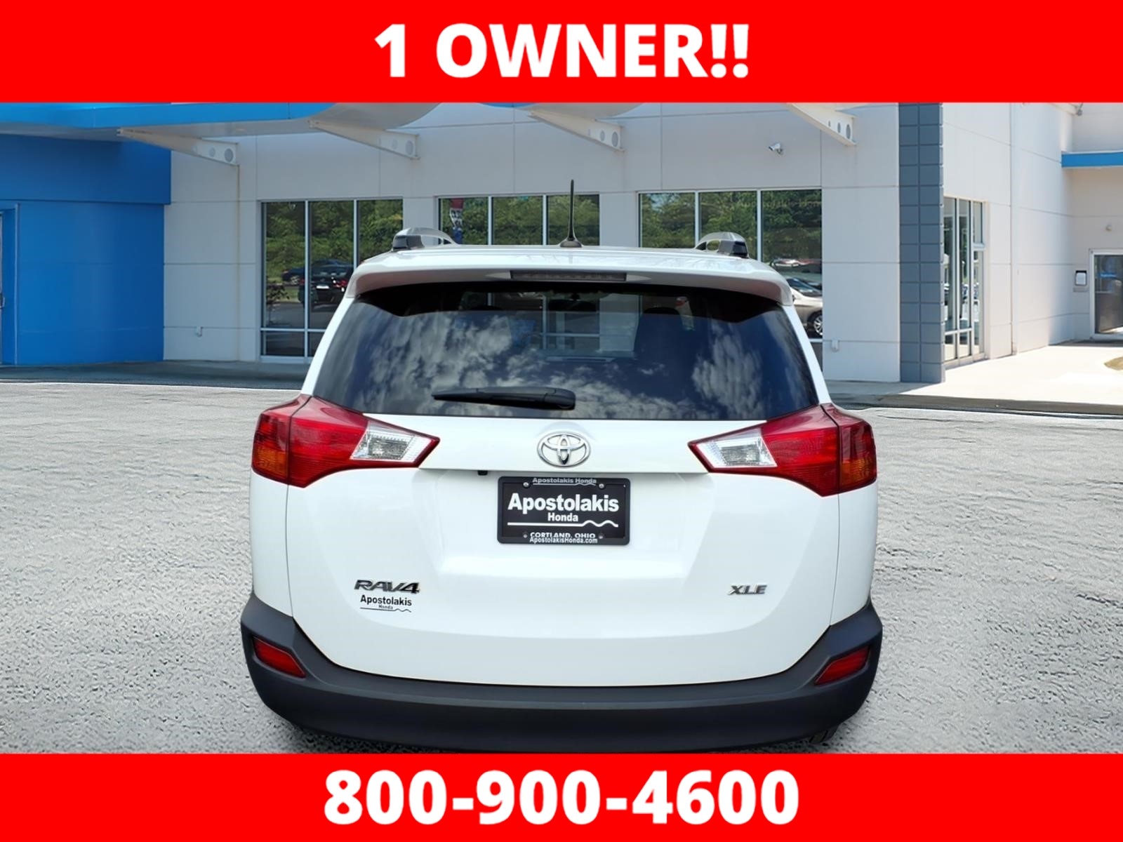 Used 2015 Super White Toyota XLE image 4