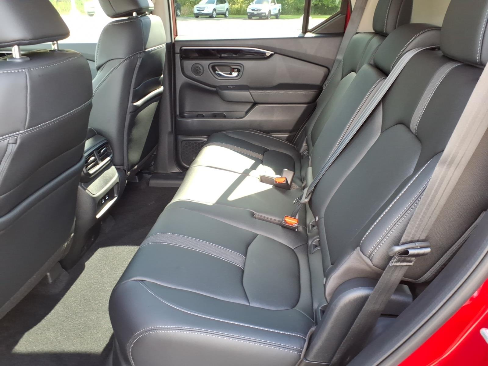 New 2026 Radiant Red Honda RTL image 5