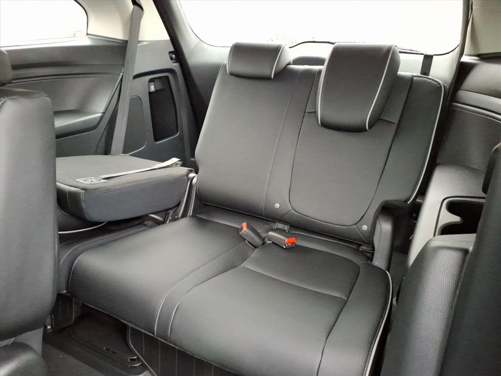 New 2026 Silver Honda Touring image 6