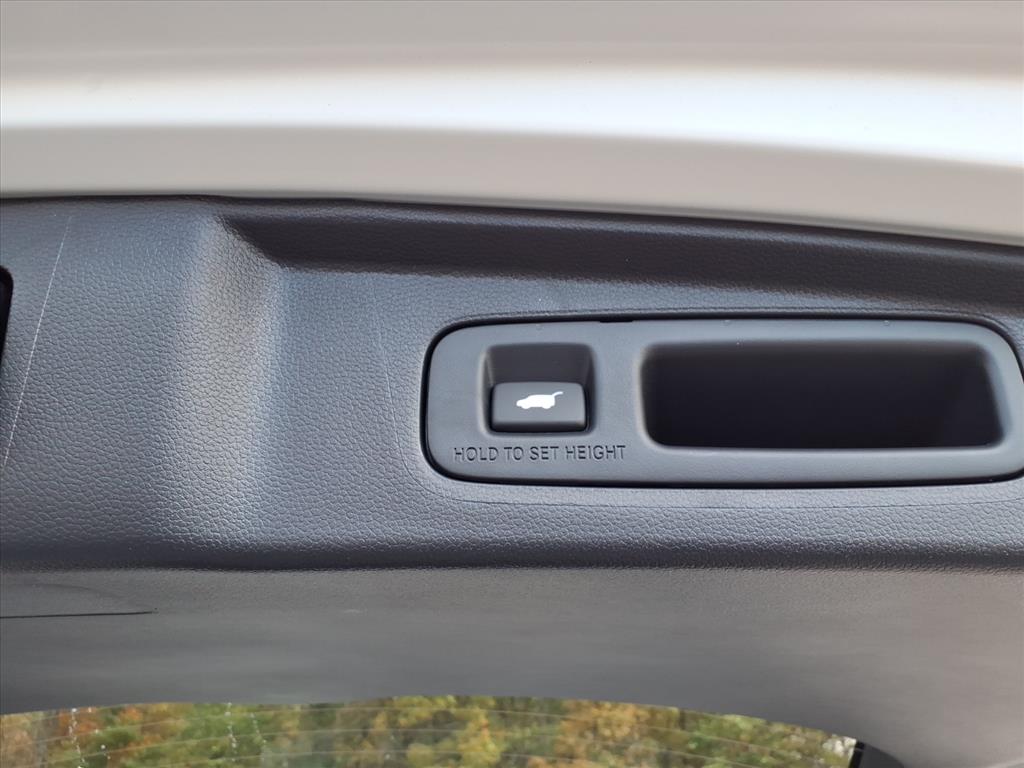 New 2026 Platinum White Honda Sport-L image 6