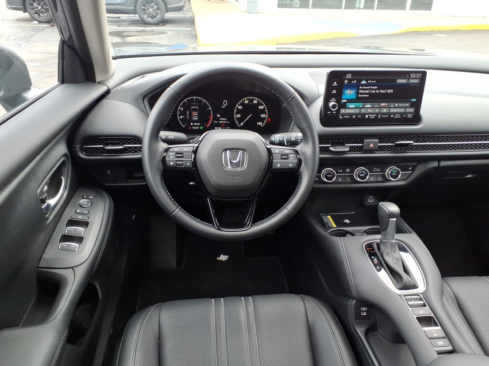 Certified Used 2025 Modern Steel Metallic Honda EX-L image 7