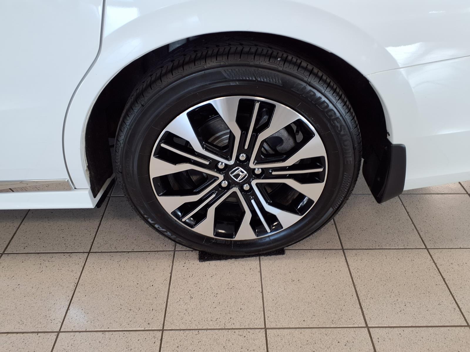 New 2026 Platinum White Honda Elite image 7