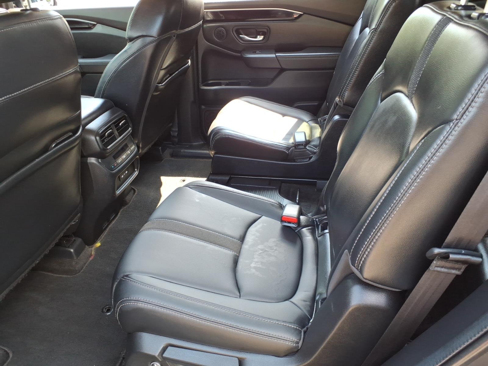Certified Used 2024 Modern Steel Metallic Honda Touring image 7