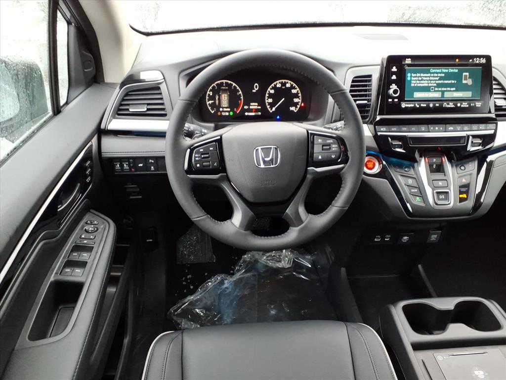 New 2026 Silver Honda Touring image 7