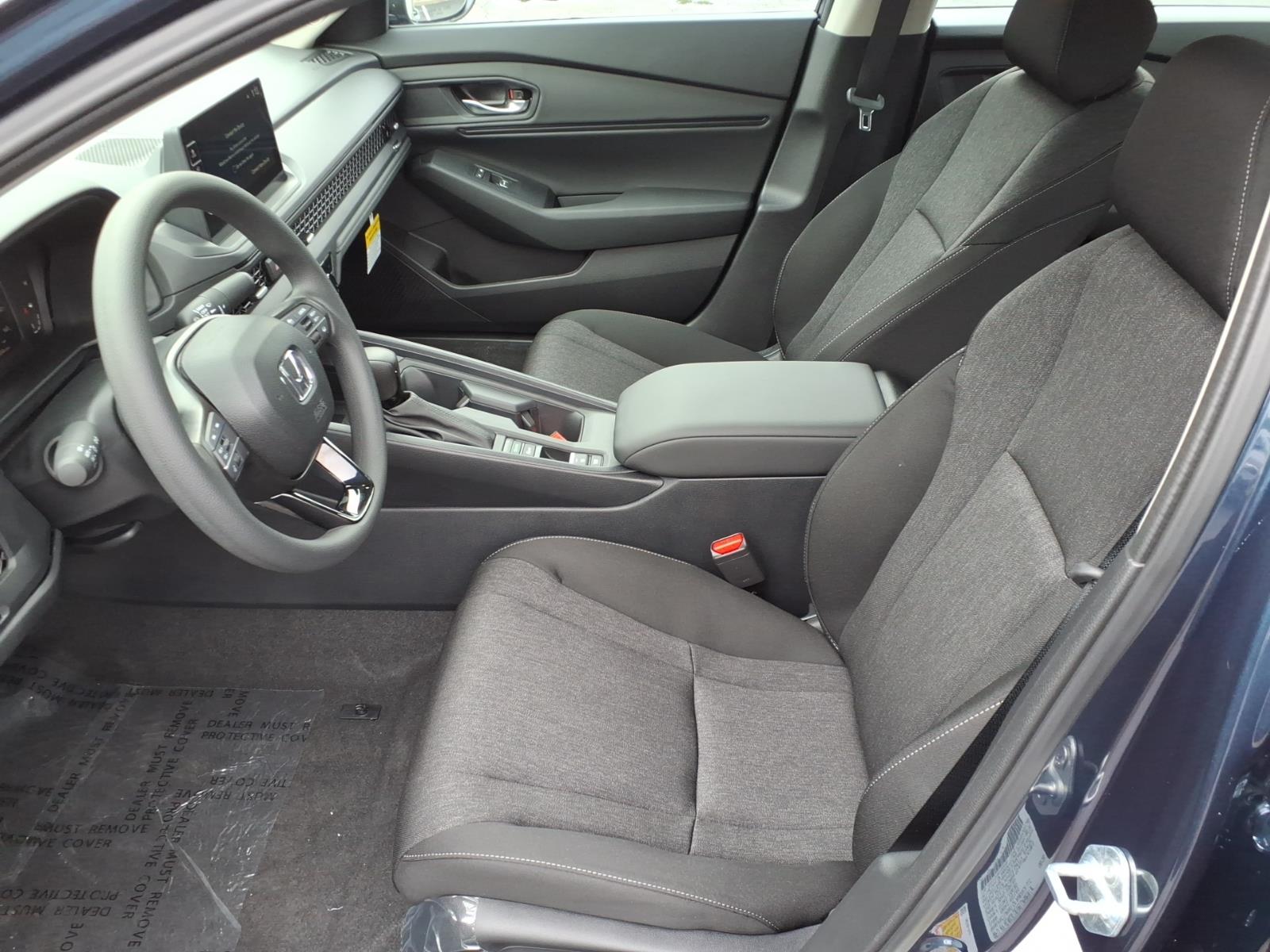 New 2026 Canyon Honda SE image 8