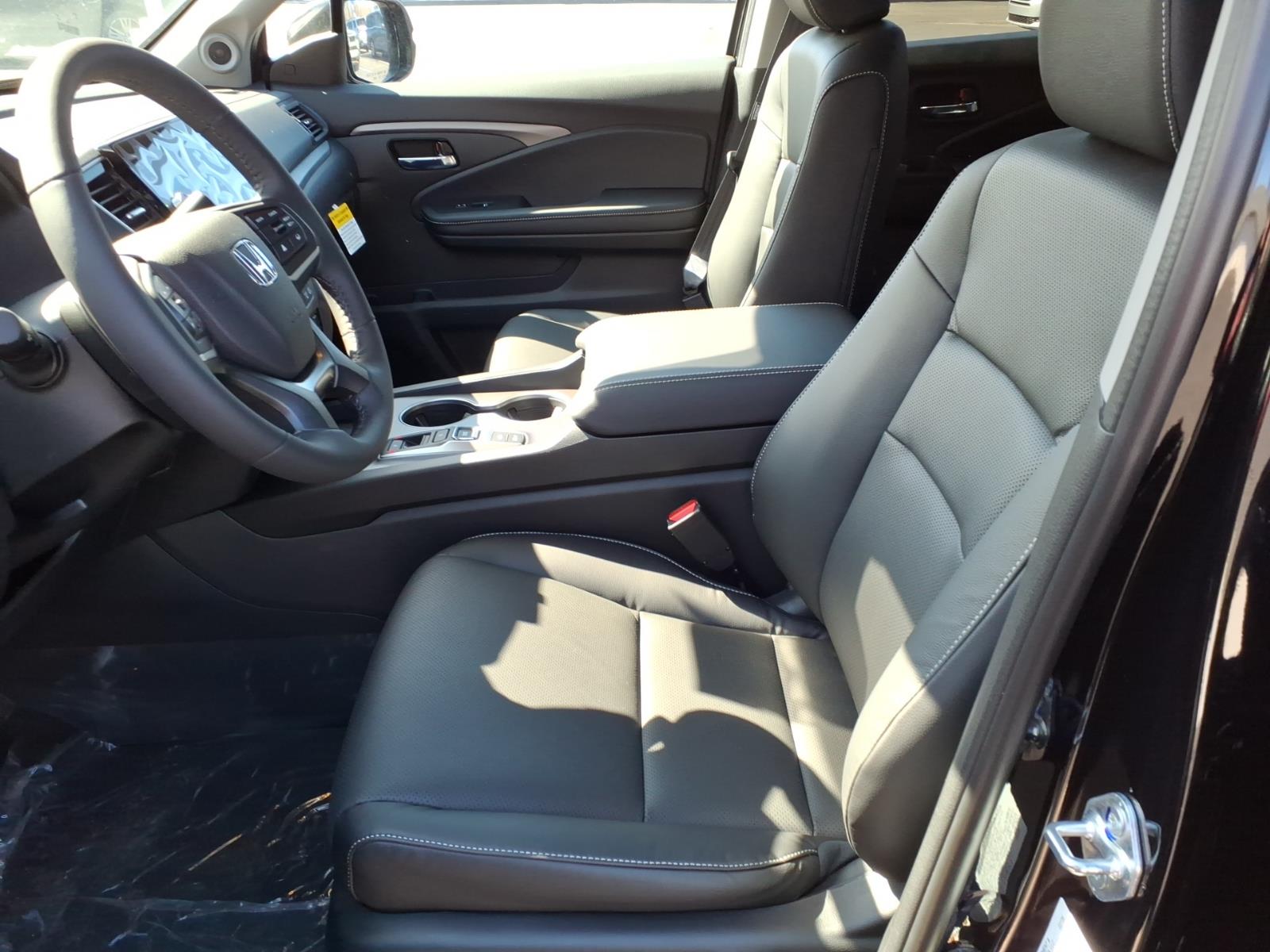 New 2026 Crystal Black Honda RTL image 8